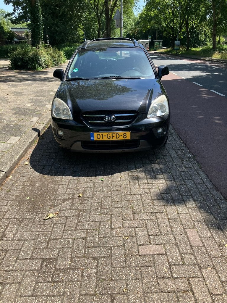 Kia Carens 2.0 Cvvt 7-ZIT 2008 Zwart IJSKOUDE CLIMAT CONTR, Voorwielaandrijving, 1998 cc, Stof, 4 cilinders