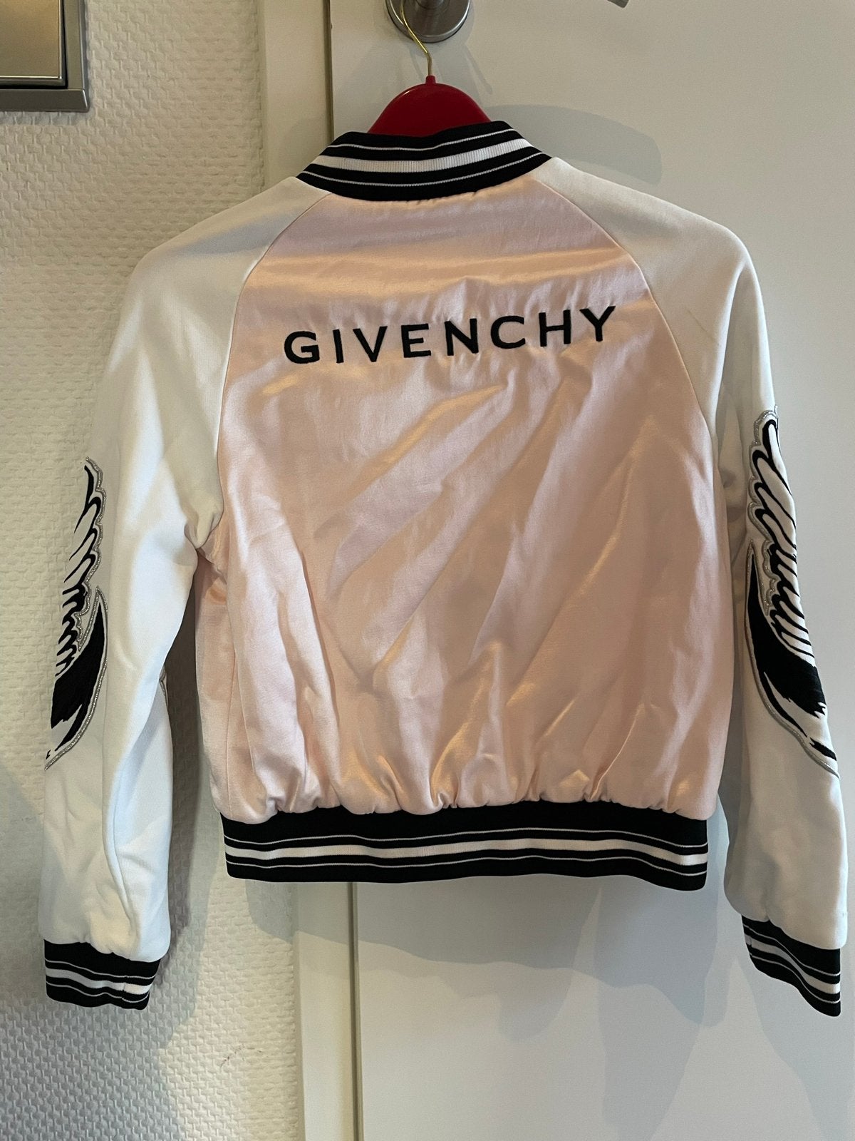 Givenchy zomerjas 10 jaar, Kinderen en Baby's, Ophalen of Verzenden, Zo goed als nieuw, Meisje, Jas