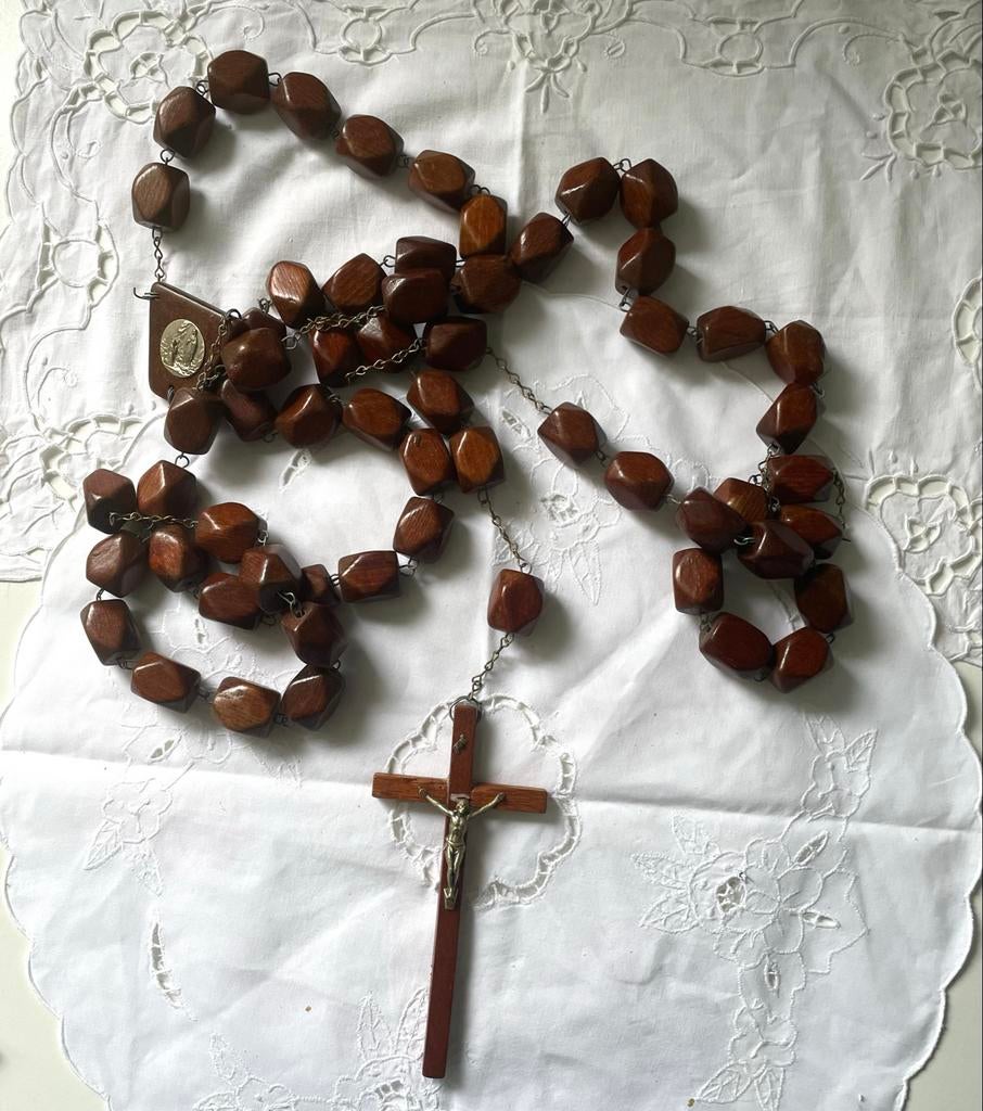 Vintage Houten Rozenkrans met Kruisbeeld, Ophalen