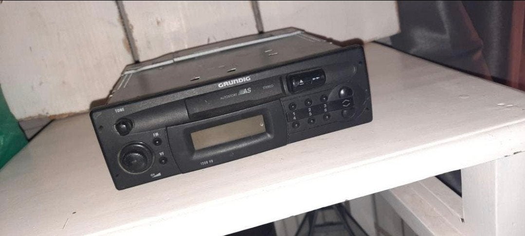 Grundig oude cassette auto radio., Ophalen of Verzenden