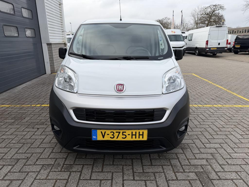 Fiat Fiorino 1.3 MJ SX / euro 6 diesel / bpm vrij / vaste pr, Auto's, Voorwielaandrijving, Stof, Gebruikt, 4 cilinders