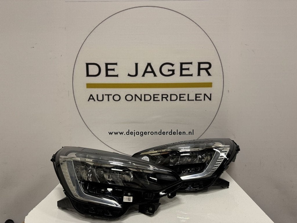 RENAULT CLIO 5 KOPLAMPEN LED VISION 260609987R 260100902R, Renault Group, Gebruikt, Contact.group@renault.com, Renault