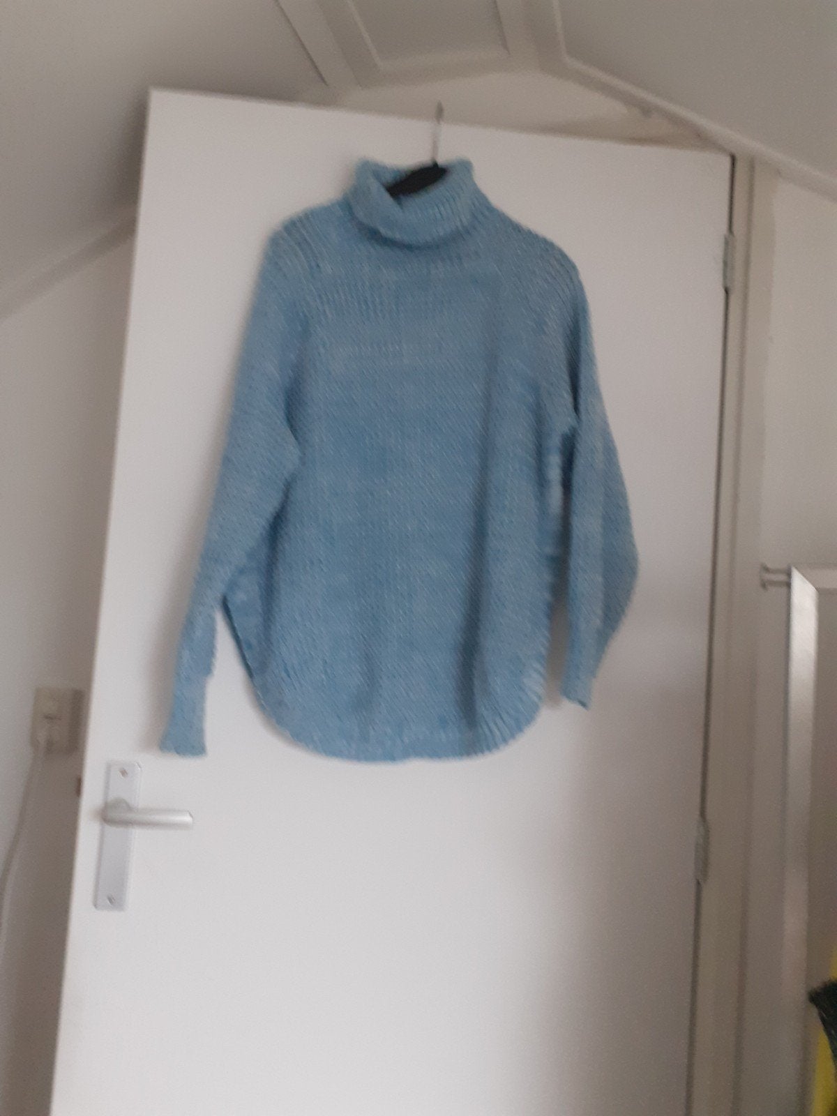 Mooie blauwe trui met col, maat L, Ophalen of Verzenden