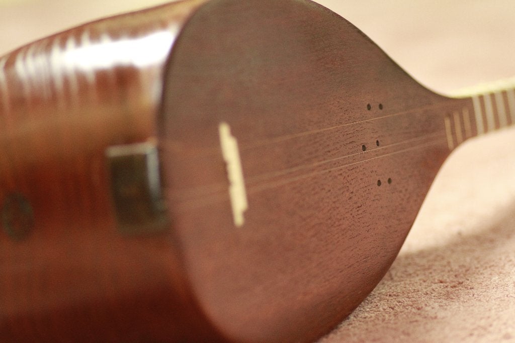 Professionele 3-Stempel Gahvareh Tanbour – Topkwaliteit, Muziek en Instrumenten, Ophalen, Zo goed als nieuw, Klassieke of Spaanse gitaar