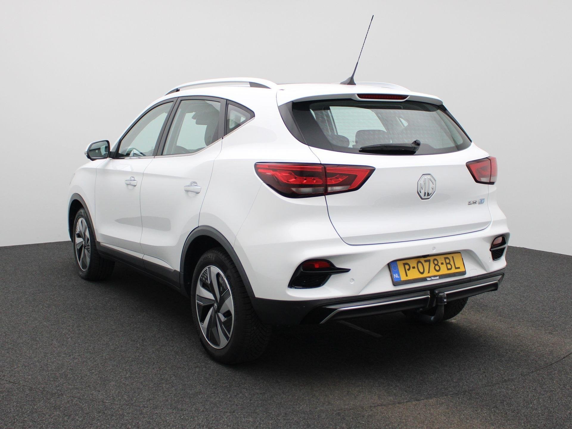 MG ZS EV Long Range Luxury 70 kWh | Apple Carplay/Android Au, Auto's, MG, 12 maanden, Gebruikt, ZS, Wit