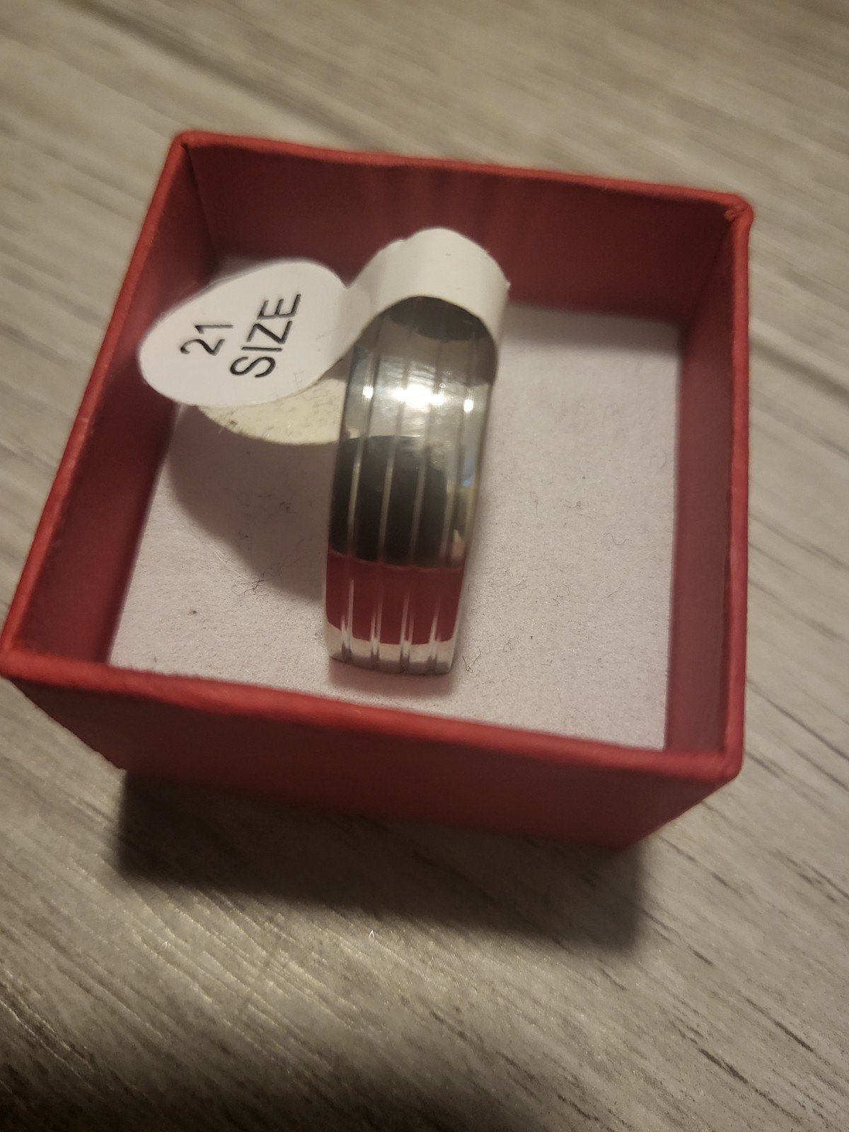 Nieuwe zilverkleurige ring, maat 21, 20 of groter, IJzer of Staal, Nieuw, Ophalen of Verzenden