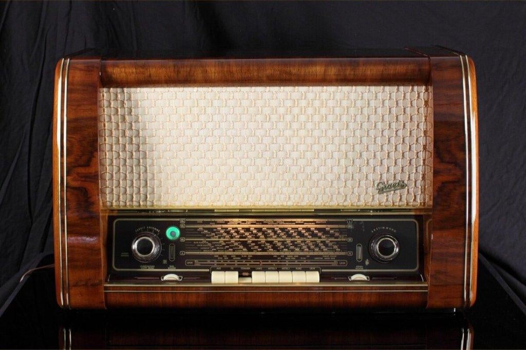 Gezocht een Graetz Spitzen 177W of gelijkend model, Antiek en Kunst, Ophalen of Verzenden