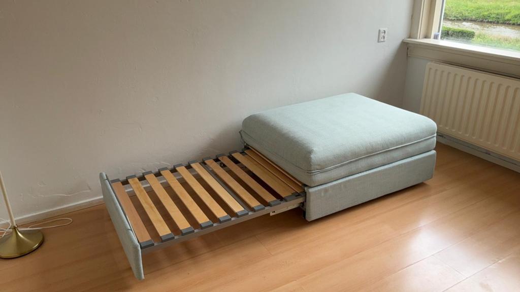 Vallentuna slaappoef / logeerbed, Huis en Inrichting, Ophalen, 190 cm of minder, Zo goed als nieuw, Eenpersoons