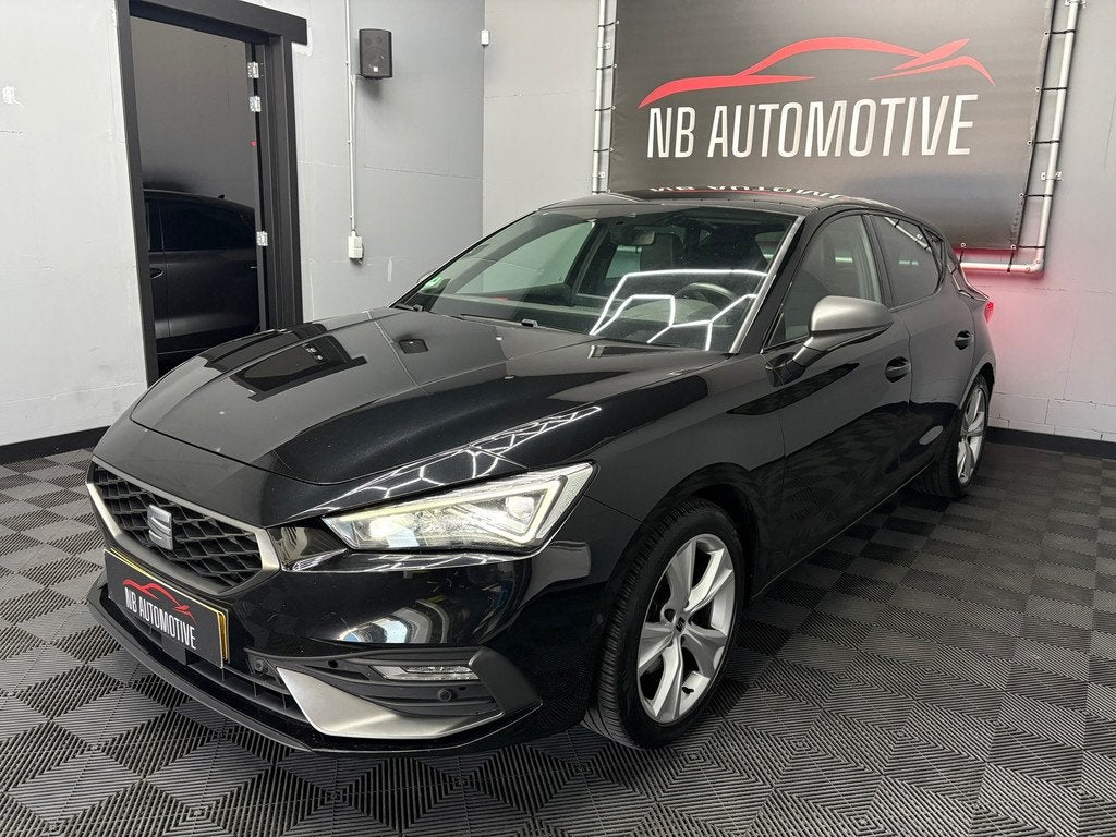 Seat Leon 1.5 eTSI FR Launch Edition, Auto's, Seat, 4 cilinders, 150 pk, Leder en Stof, Zwart