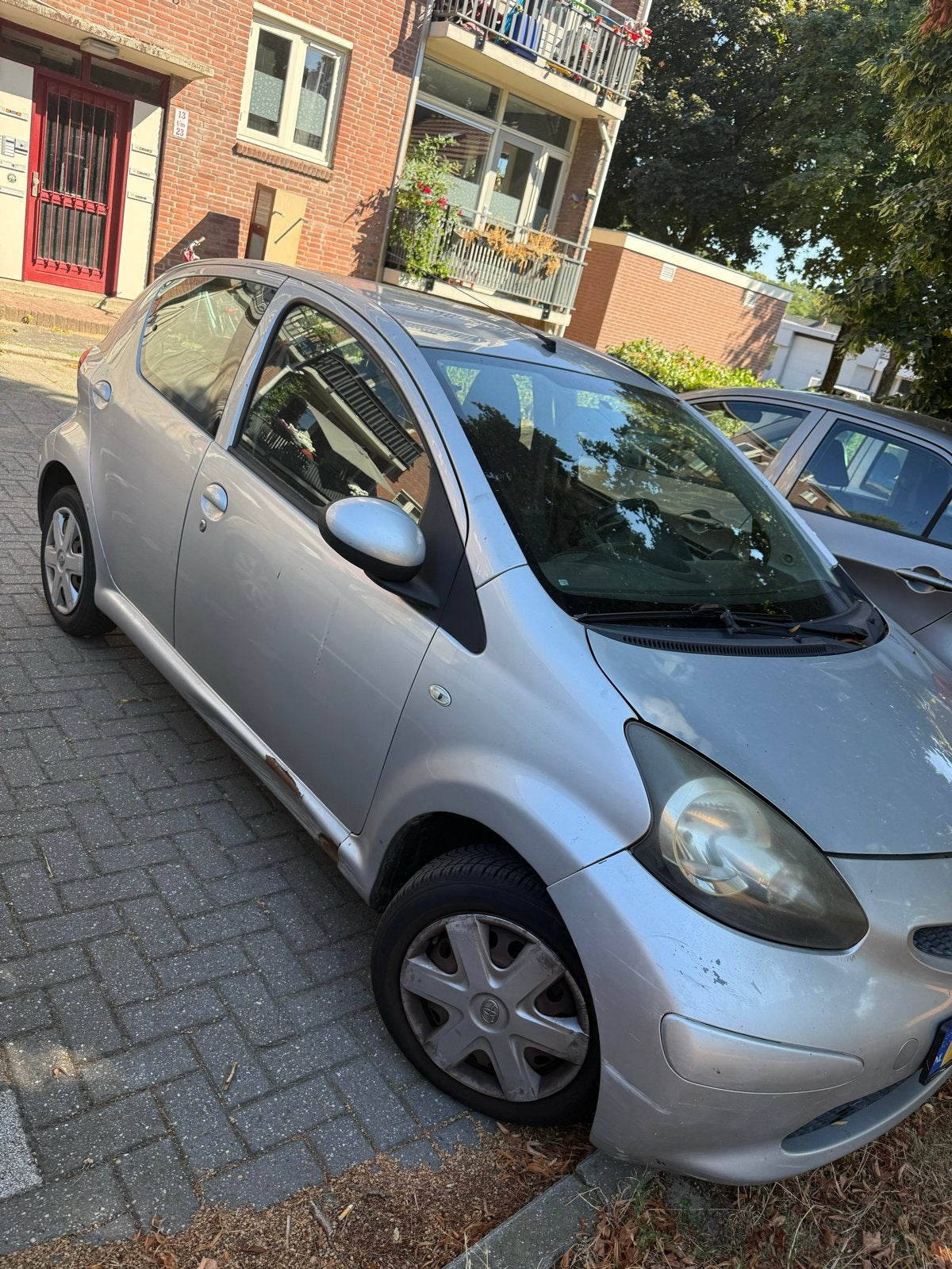 Toyota Aygo 1.0 12V Vvt-i 5DRS 2007 Grijs, Voorwielaandrijving, 4 stoelen, 68 pk, Origineel Nederlands
