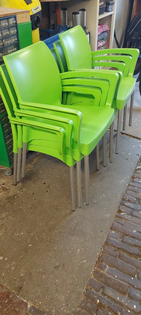 stoelen plasic, Huis en Inrichting, Ophalen, Gebruikt, Overige kleuren, Modern