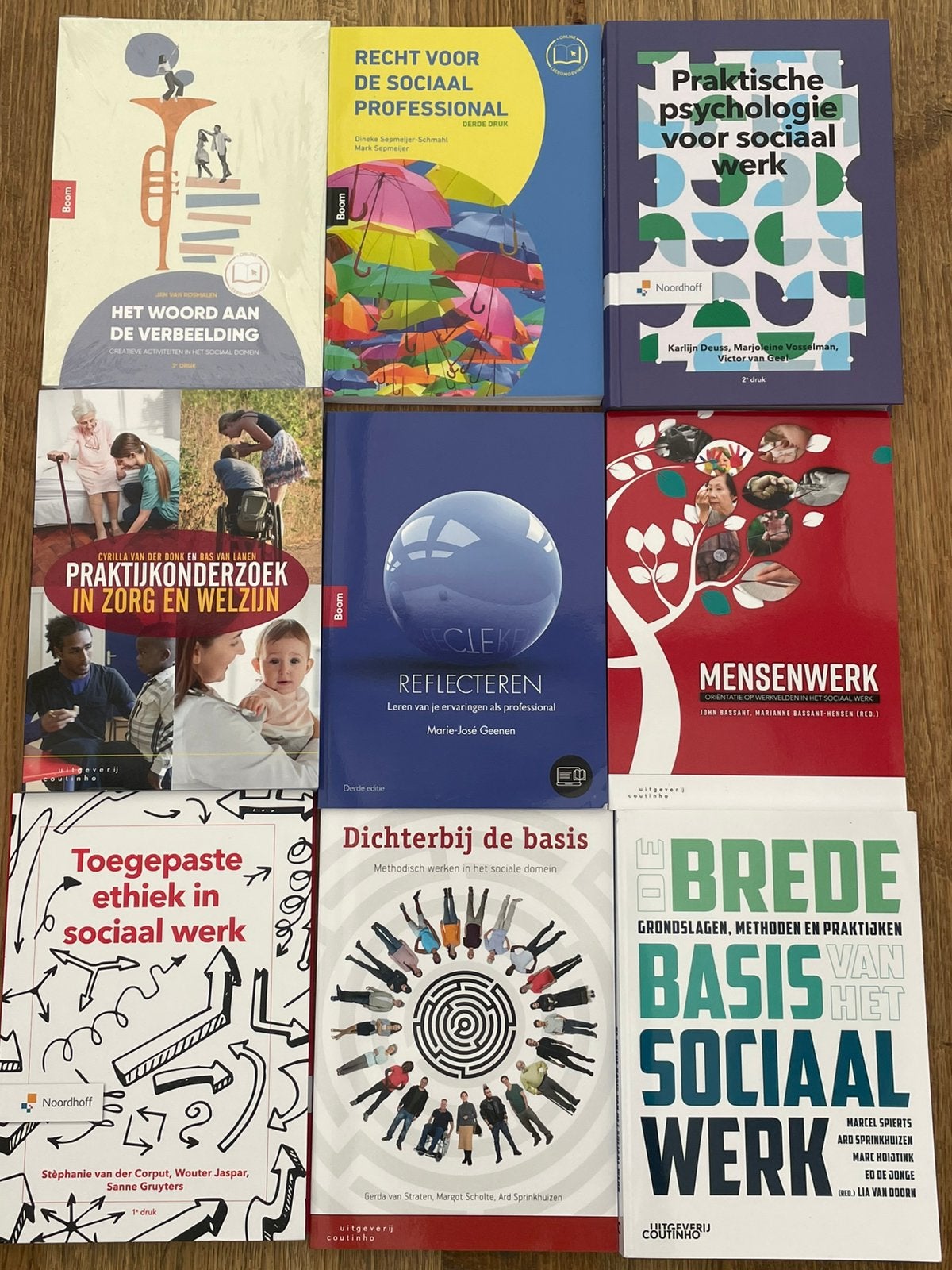 Boekenpakket Social work HBO HAN Nijmegen leerjaar 1, Boeken, Ophalen of Verzenden, Zo goed als nieuw, Overige niveaus, Nederlands