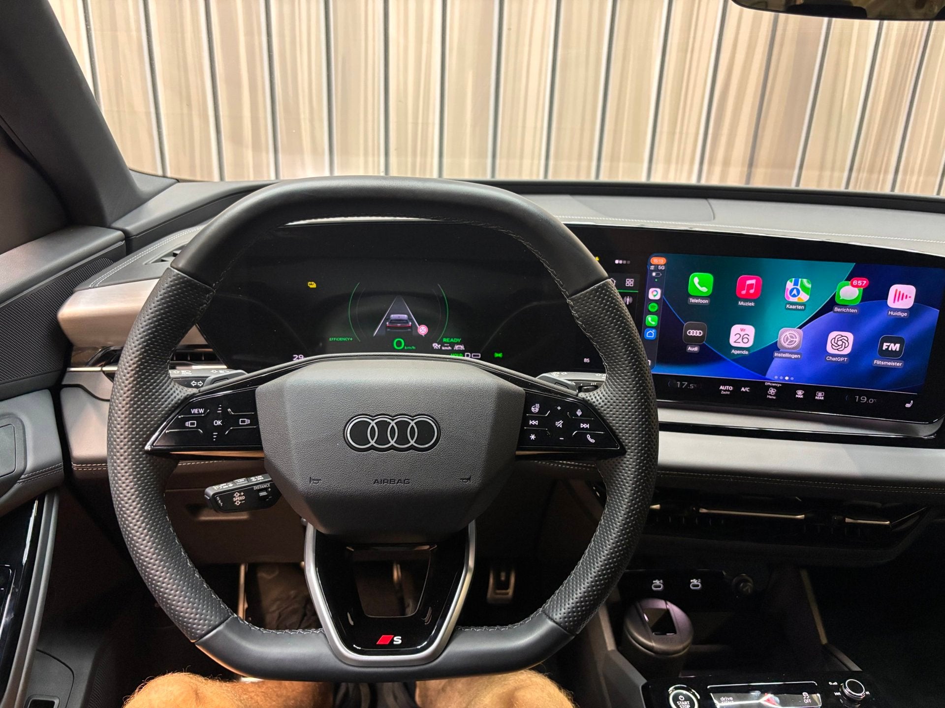Audi Q6 e-tron S edition quattro 100 kWh|387PK|ACC|Stoel-stu, Auto's, Automaat, Gebruikt, Leder, 625 km