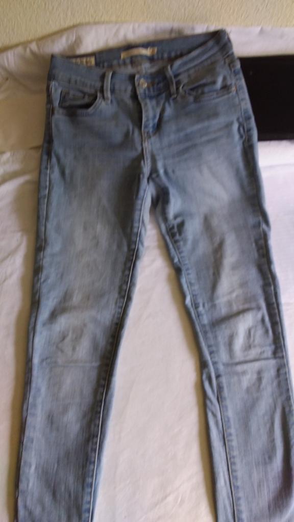 Red label Levi 710 vintage super skinny w25 levi's premium, Ophalen of Verzenden, Zo goed als nieuw, Blauw, W33 - W34 (confectie 48/50)