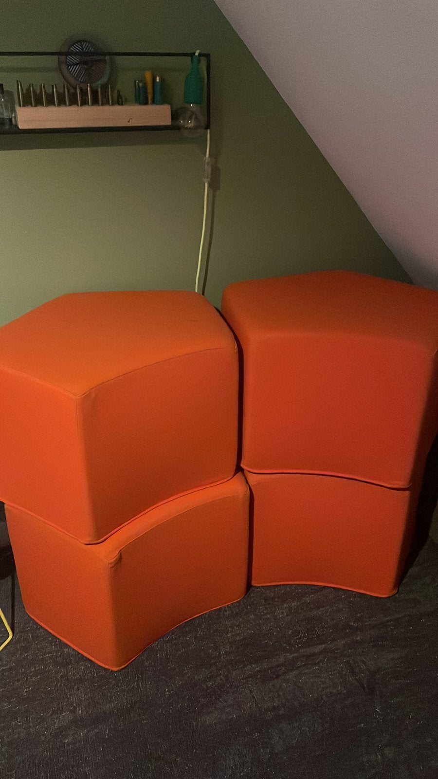 4 oranje poefjes softline vilt, Ophalen, Gebruikt, Rond, Minder dan 50 cm
