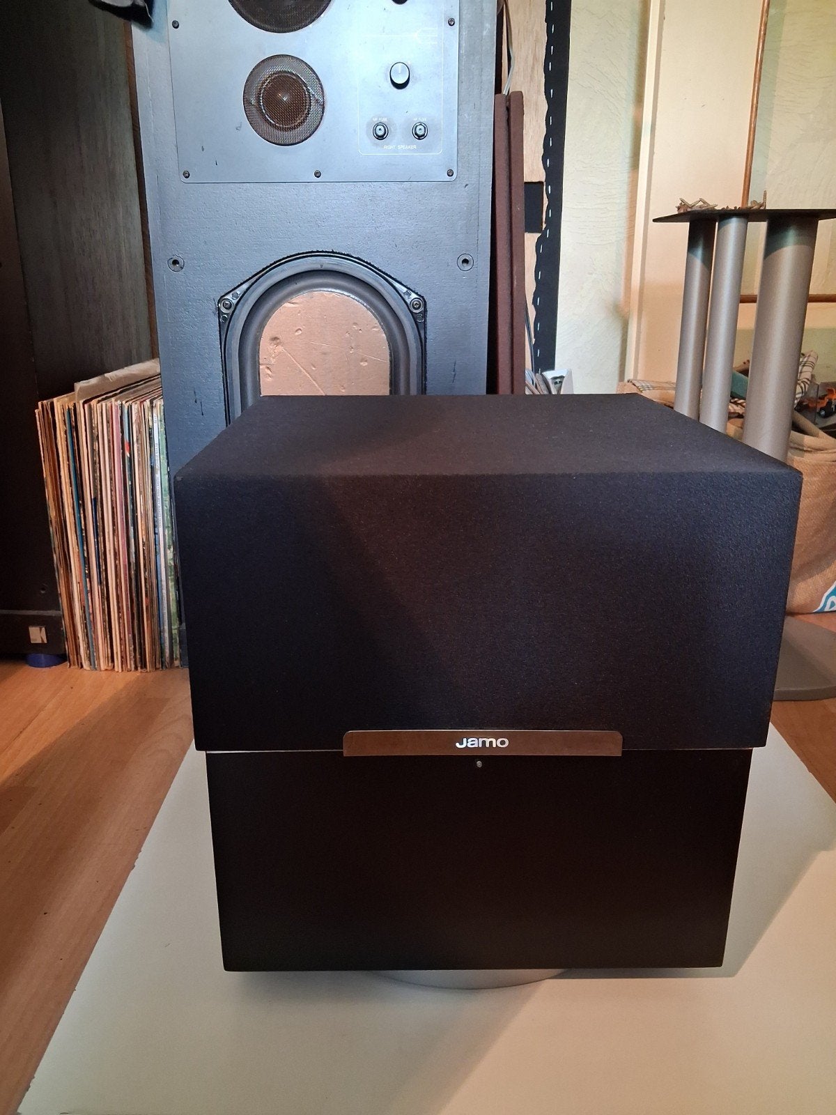 Jamo  sub a 400, Audio, Tv en Foto, Luidsprekers, Ophalen of Verzenden, 120 watt of meer, Subwoofer, Jamo