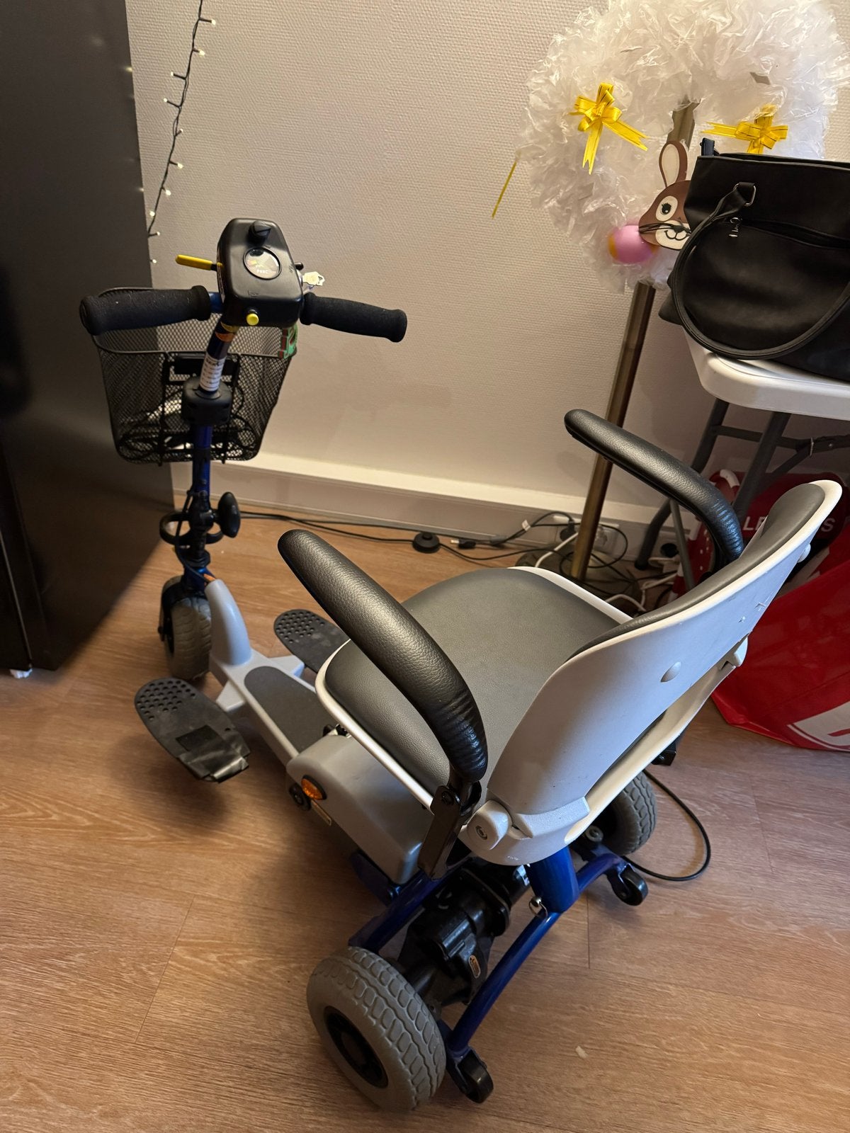 Kleine scootmobiel, Diversen, 10 km/u of minder, Gebruikt, 15 km of minder, Ophalen