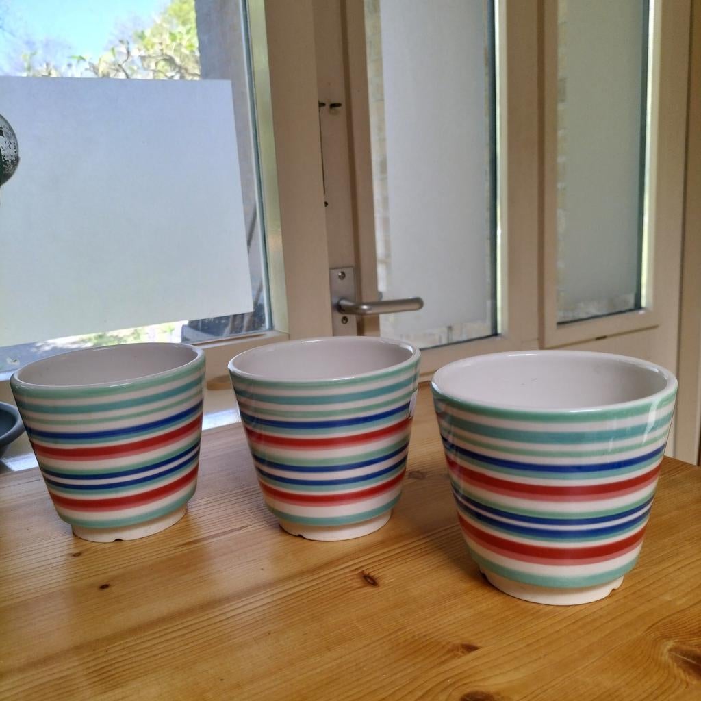 Drie bloempotten, Antiek en Kunst, Ophalen of Verzenden