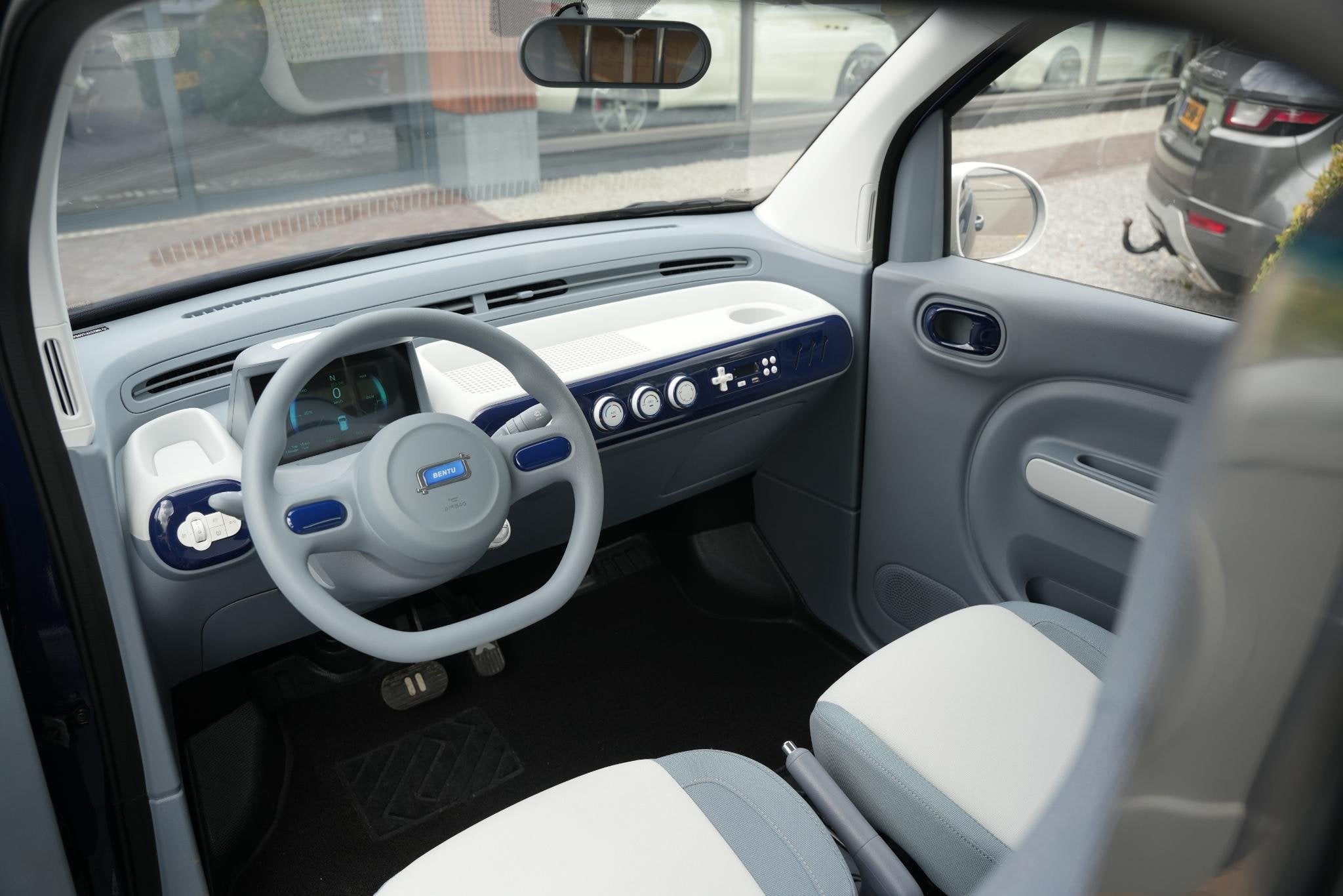 Bontu Mango Airco Radio/Bluetooth Camera 4 zitplaatsen, Auto's, Stof, Gebruikt, 595 kg, Overige carrosserieën