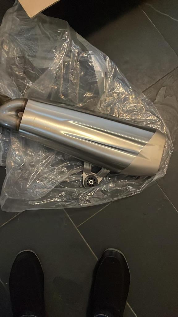 Akrapovic Exhaust demper knalpijp, Ophalen, Zo goed als nieuw, Uitlaat, Overige merken
