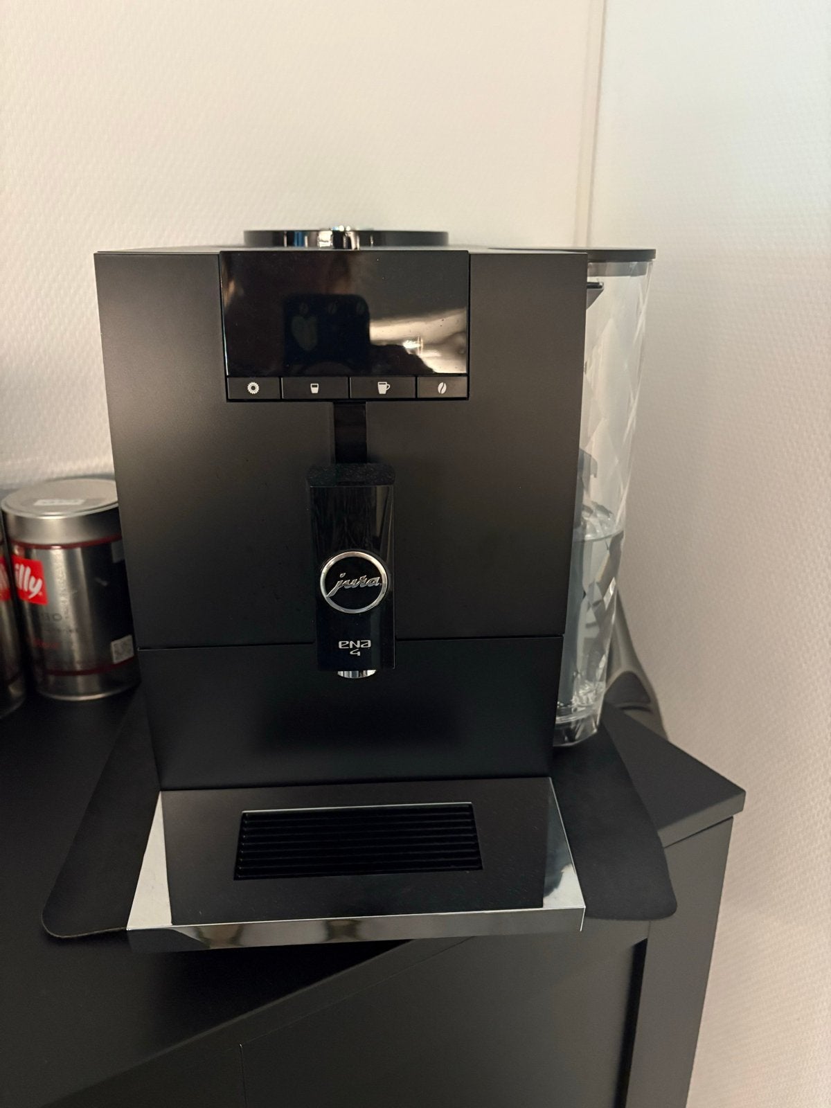 Jura ENA 4 Volautomatische Espressomachine - Zwart, Witgoed en Apparatuur, Koffiezetapparaten, Ophalen, Afneembaar waterreservoir