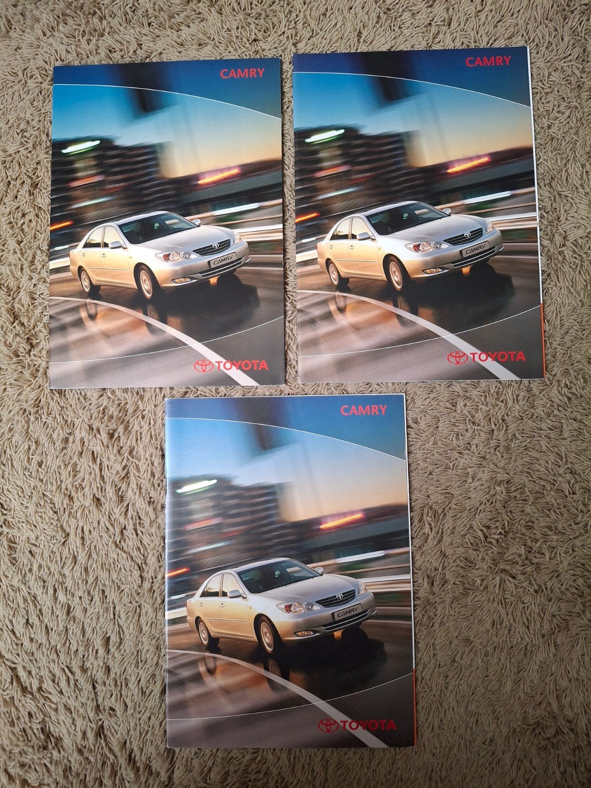 3x autofolder Toyota Camry jaren '00, Verzenden, Zo goed als nieuw, Toyota