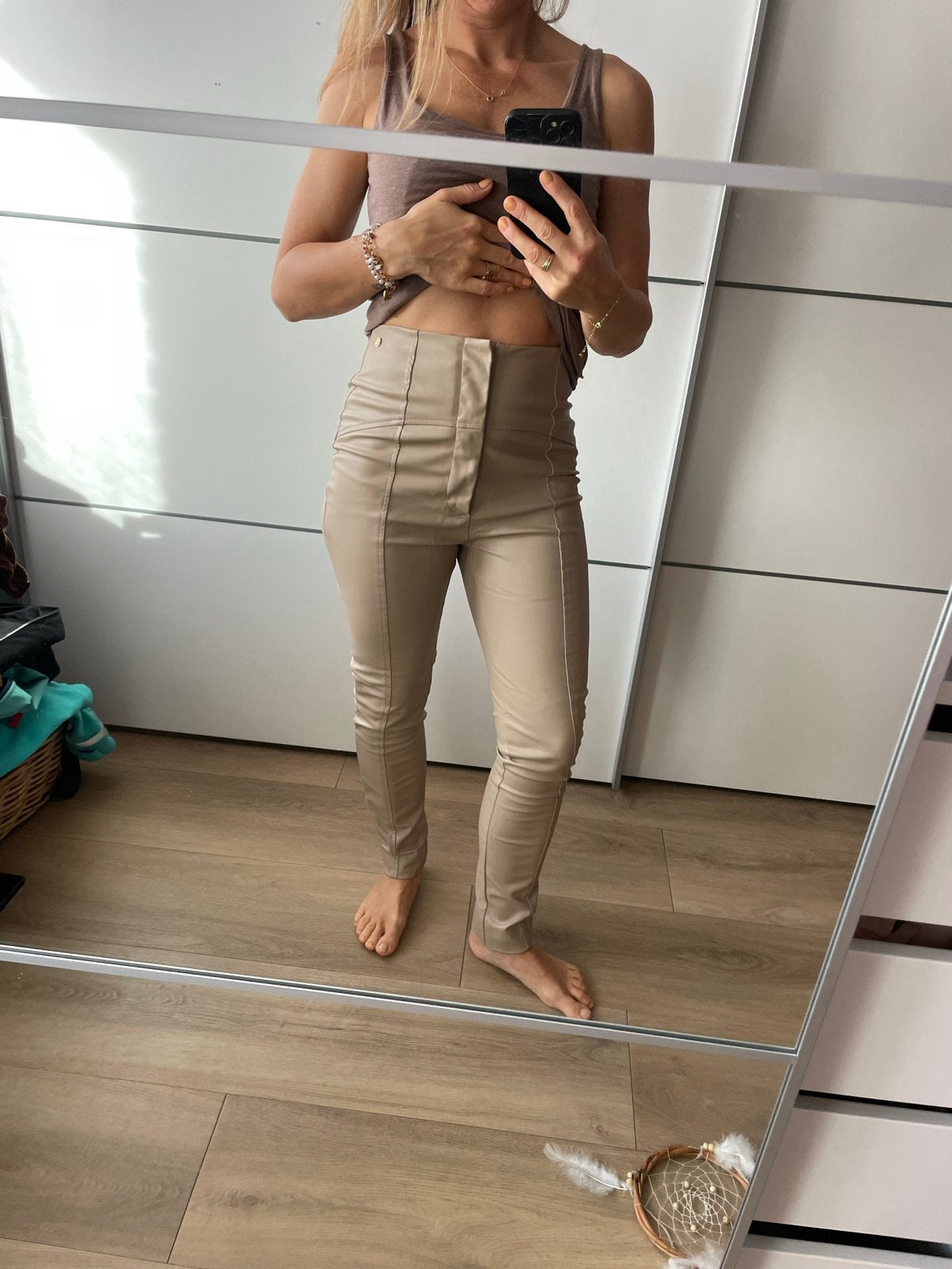Josh V faux leren broek, Beige, Ophalen of Verzenden, Zo goed als nieuw, Maat 36 (S)