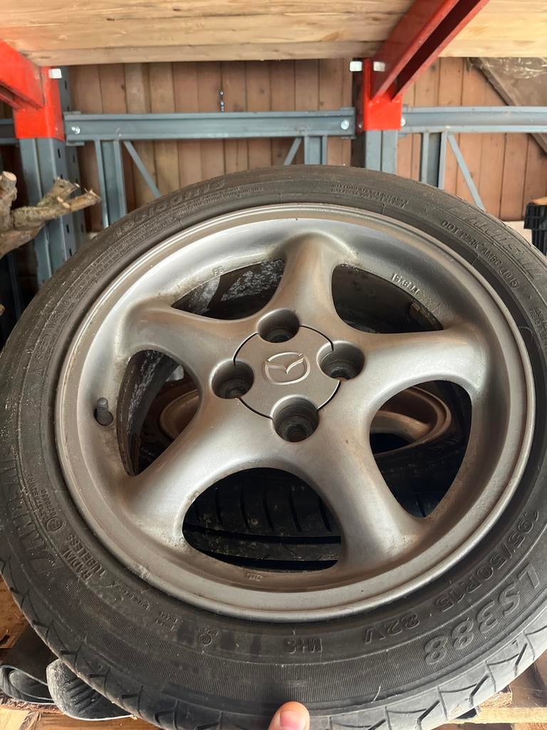 MX-5 NB velgen met banden - Goed profiel, Auto-onderdelen, Banden en Velgen, Gebruikt, 15 inch, Banden en Velgen, Ophalen of Verzenden