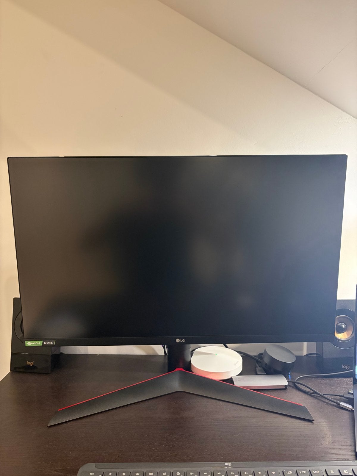 LG UltraGear 27GL850-B Gaming Monitor, Computers en Software, Gaming, IPS, 101 t/m 150 Hz, In hoogte verstelbaar