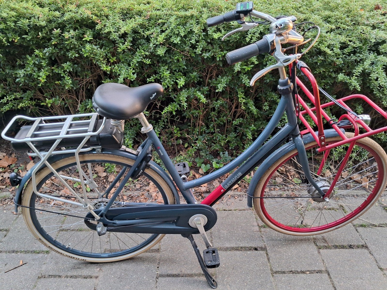 28 inch batavus cnctd 55cm electrische fiets
