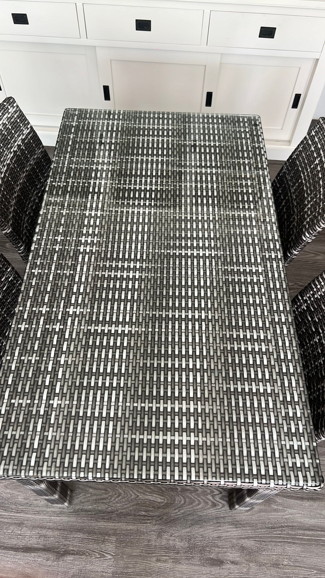 Prachtige Tuintafel met 4 stoelen 130x75, Ophalen, Zo goed als nieuw, Kunststof