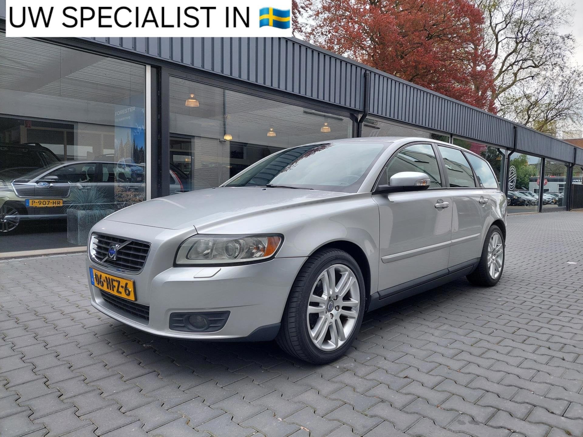 Volvo V50 1.8 Edition I Isofix Trekhaak Regensensor 17 inch, Auto's, Voorwielaandrijving, 125 pk, Gebruikt, Grijs