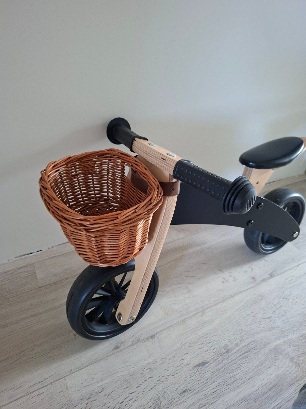 Houten loopfiets met mandje - Zwart, Ophalen, Gebruikt, Loopfiets