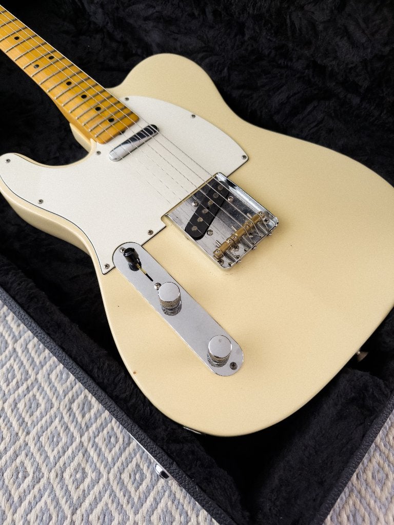 Fender Telecaster 1977 Olympic White linkshandig / lefty, Muziek en Instrumenten, Ophalen of Verzenden, Zo goed als nieuw, Solid body