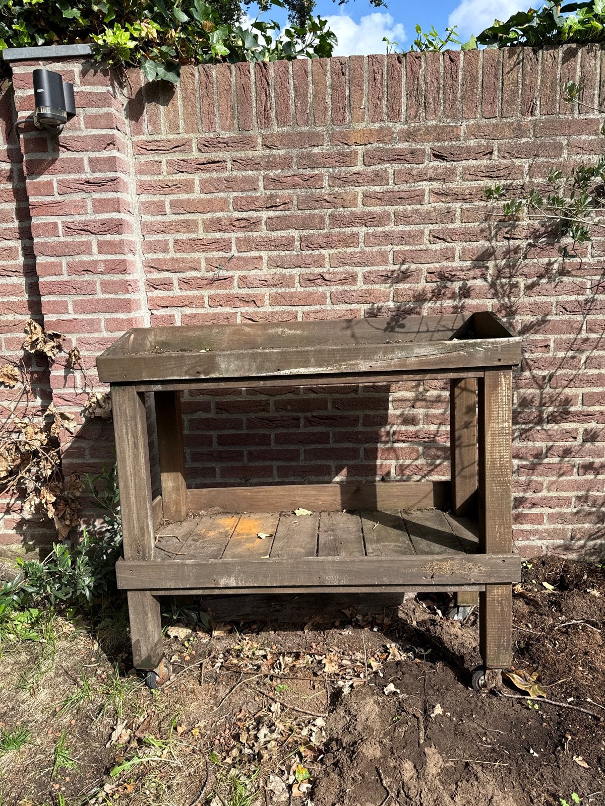 Oppottafel / plantentafel op wielen/ werktafel voor buiten, Ophalen, Gebruikt