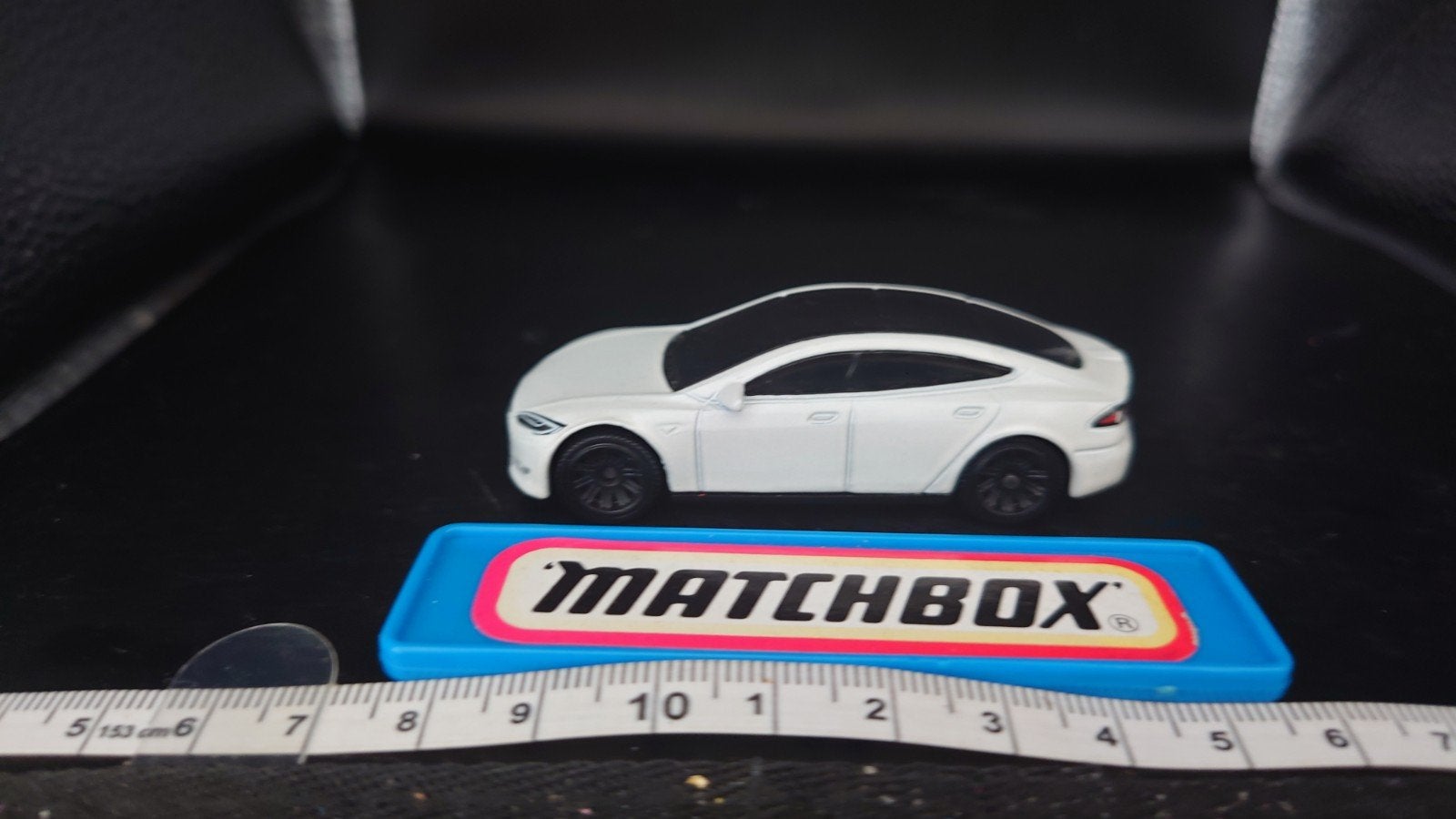 Matchbox Tesla Model S, Ophalen of Verzenden, Zo goed als nieuw, Auto, Matchbox