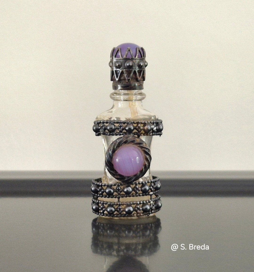 Antiek / Vintage art deco stijl miniatuur flesje cabuchon, Ophalen of Verzenden, Miniatuur