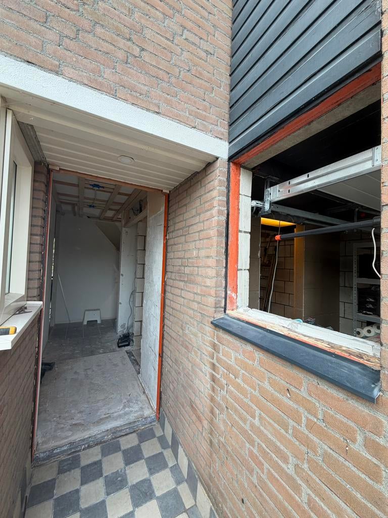 RENOVIE | Aannemer en Specialist in kozijnen, Renovatie, Garantie
