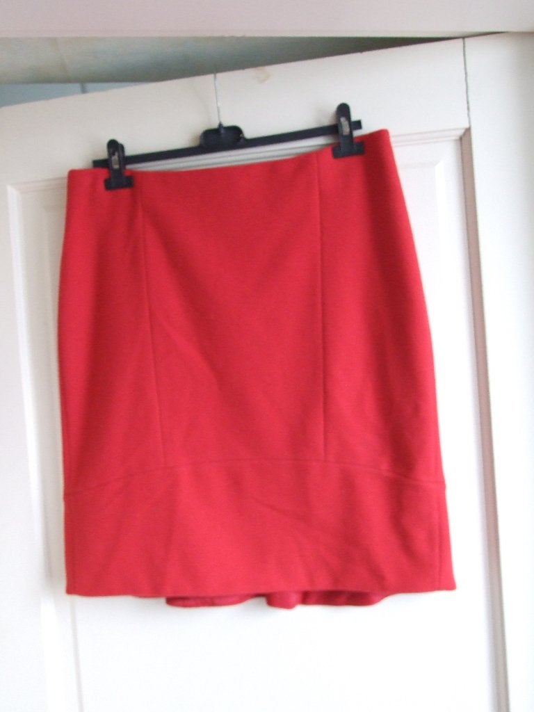 Marccain zgan koraalrood wollen rok N5 42, Maat 42/44 (L), Ophalen of Verzenden, Zo goed als nieuw, Knielengte