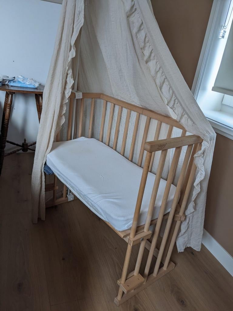 Cosleeper wieg, verstelbaar, incl. hemeltje en matras, Ophalen, Gebruikt, Wieg