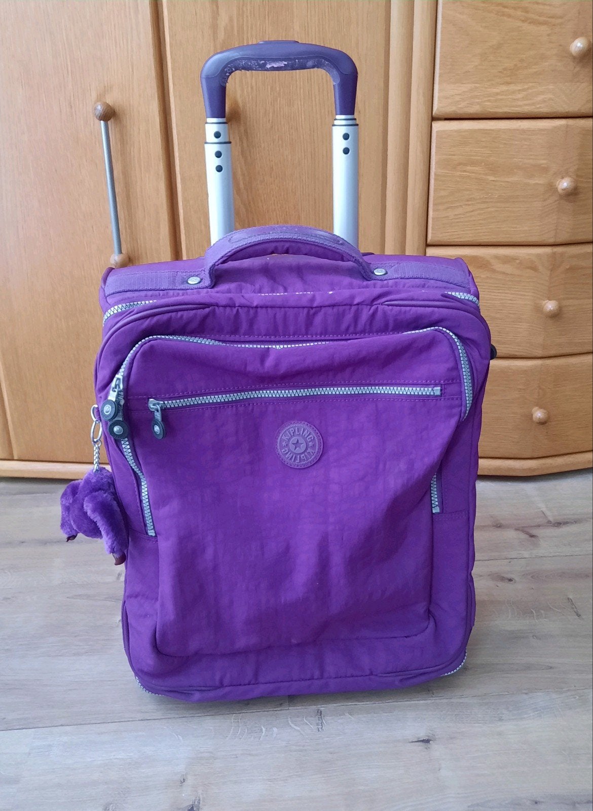 Kipling reiskoffer paars, Gebruikt, Paars, Ophalen of Verzenden, 35 tot 55 cm