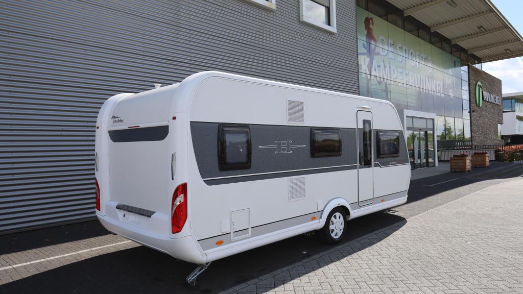 Hobby De Luxe Edition 545 KMF Stapelbed, Caravans en Kamperen, Caravans, Schokbreker, Hobby, Bedrijf, Overige typen
