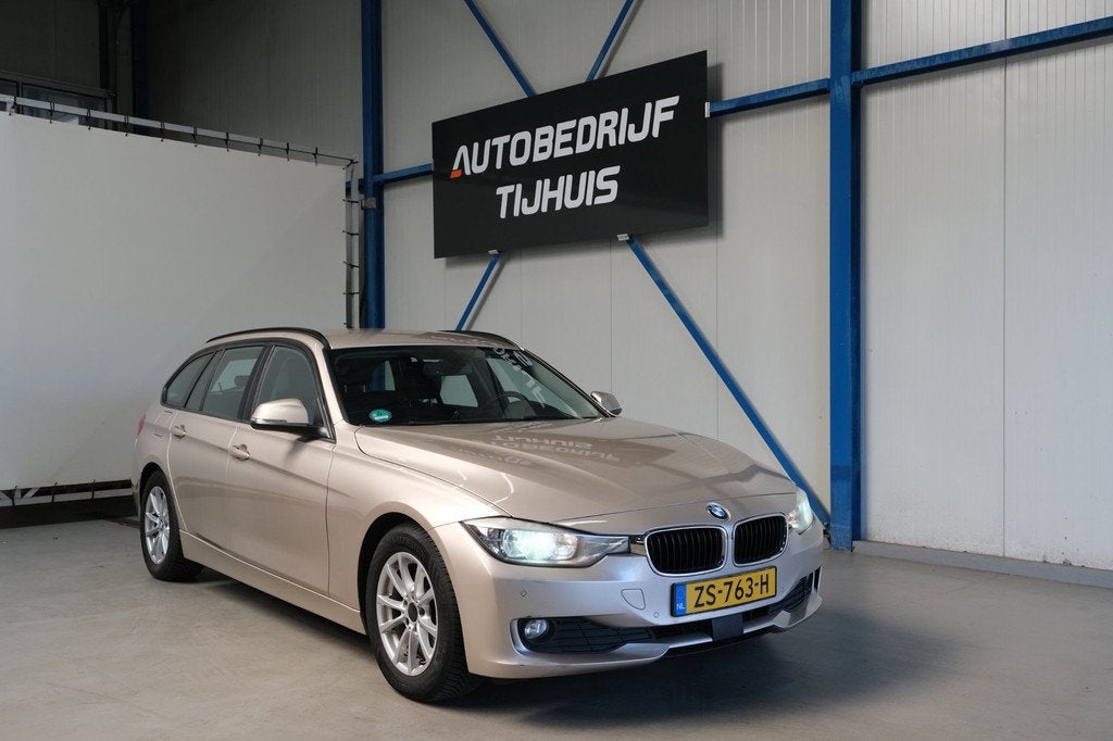 BMW 3-serie Touring 320d EfficientDynamics Edition High Exec, Auto's, BMW, Automaat, Achterwielaandrijving, 4 cilinders, Leder