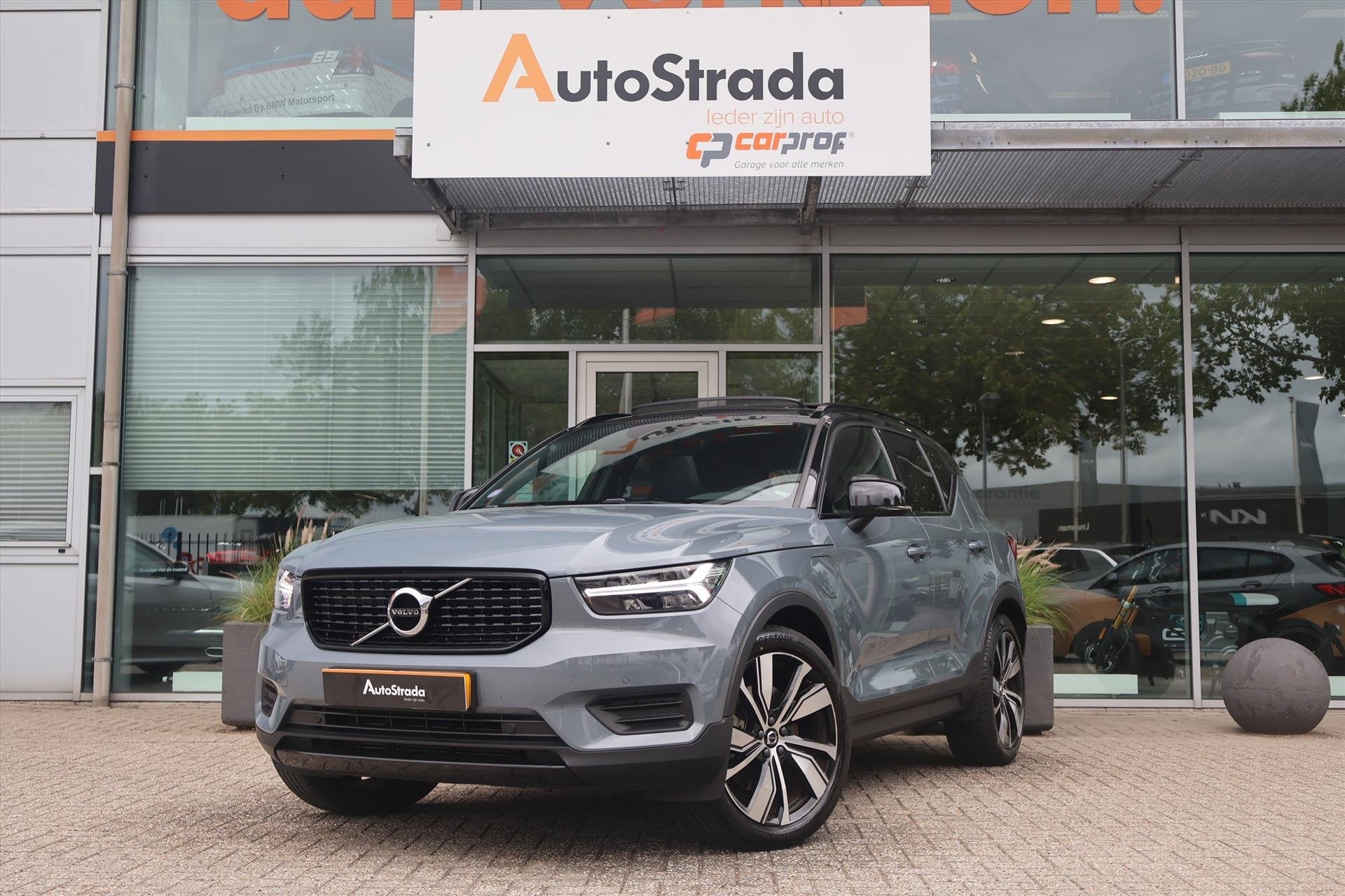 Volvo Xc40 T5 R-Design SoH 100% | Pano | Harman/Kardon | Led, Dealer onderhouden, 1712 kg, Met garantie (alle), 179 pk
