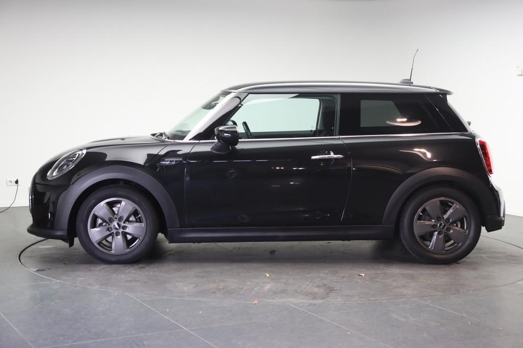 MINI Hatchback Cooper Automaat / LED / Airconditioning / Cru, Auto's, Mini, 12 maanden, Gebruikt, 4 stoelen, Origineel Nederlands