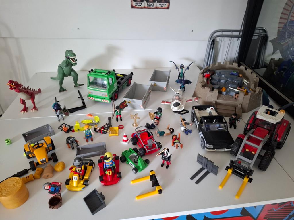 playmobil set drakeneiland tractoren auto's vliegtuig draken, Ophalen of Verzenden, Zo goed als nieuw
