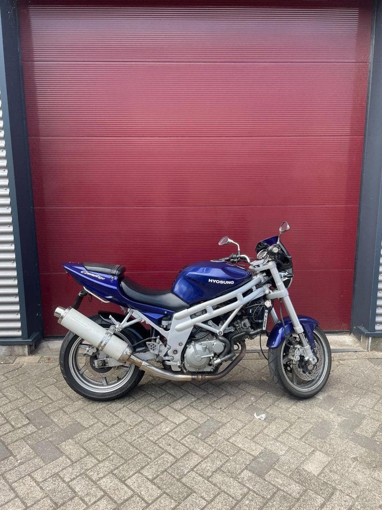 Hyosung Comet 650 Lage Km stand (suzuki SV 650), Motoren, Ivo@technoservicehoogendijk.nl, Jan Tinbergenstraat 8-b
2811DZ  Reeuwijk, NL