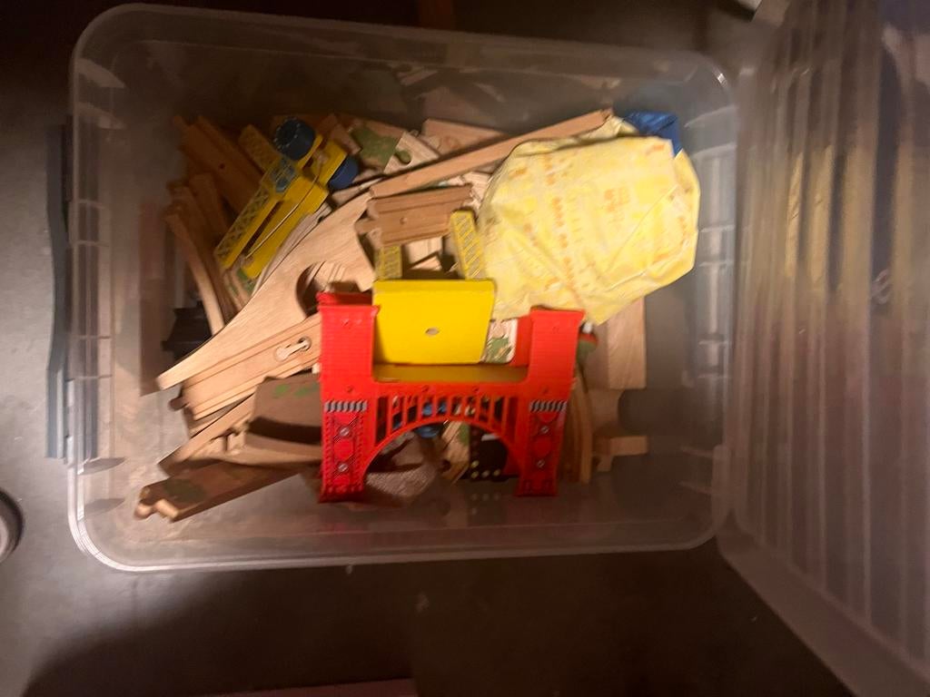 Doos met Houten treinbaan onderdelen, Ophalen of Verzenden, Gebruikt