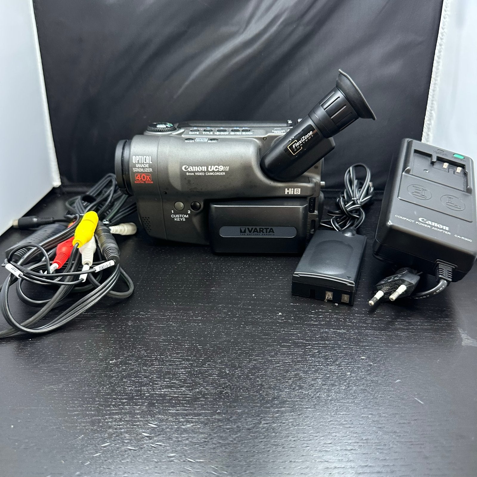 Canon UC9 Hi8 8mm Videocamera - Complete Set voor Digitalisa, B, Verzenden, Canon, Overige soorten