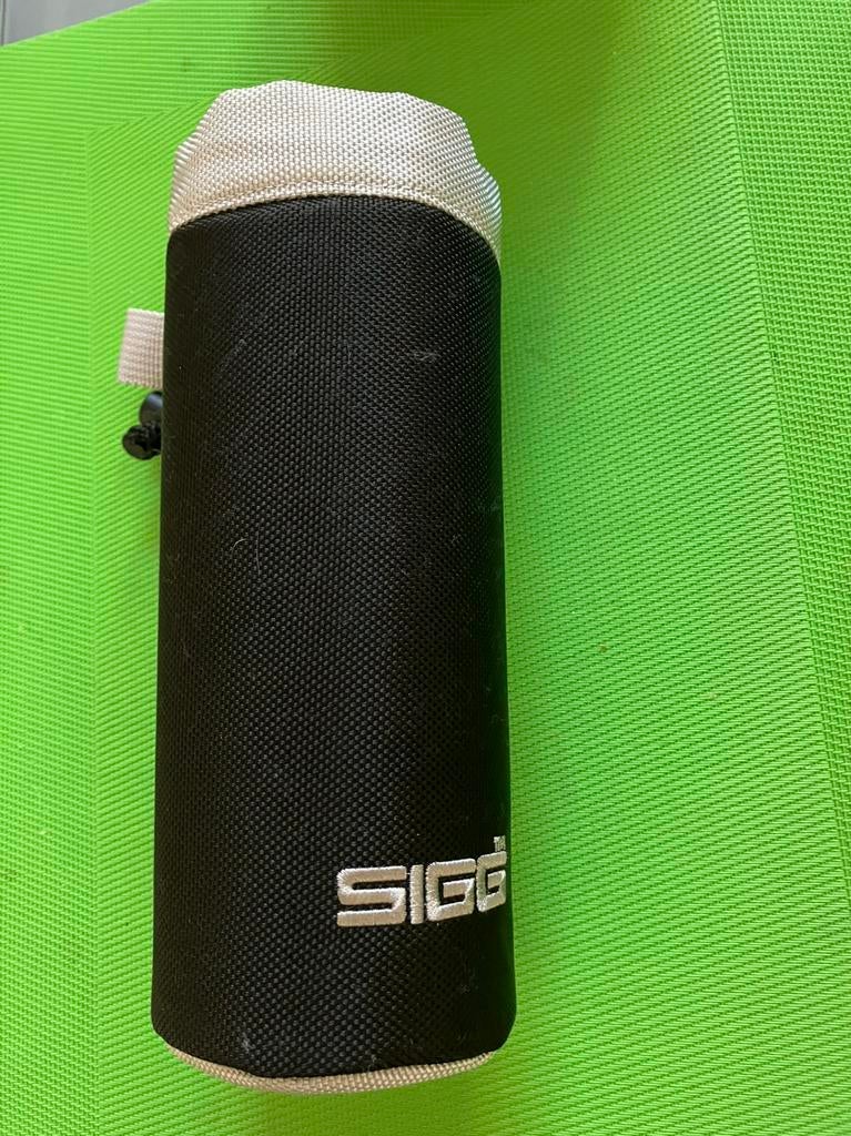 SIGG neopreen houder voor waterfles, Ophalen of Verzenden, Nieuw